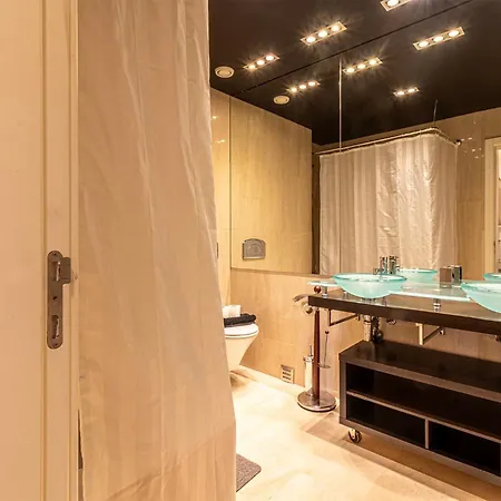 Daire Chiado Deluxe Design 3 Bedroom