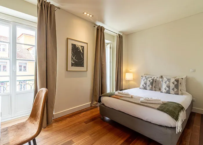 Chiado Deluxe Design 3 Bedroom Lisboa